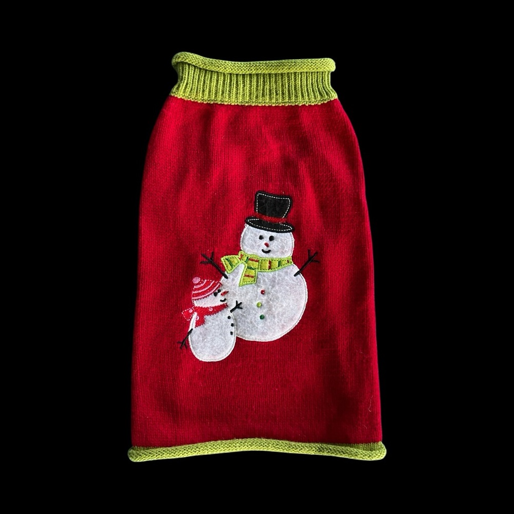 💖 Festive Red Dog Sweater with Snowman Design 💖